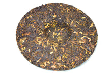 Load image into Gallery viewer, Da Xue Shan Wild Raw Pu-erh 2023 / 大雪山野生茶