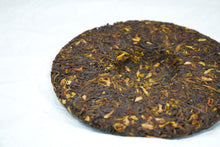 Load image into Gallery viewer, Da Xue Shan Wild Raw Pu-erh 2023 / 大雪山野生茶