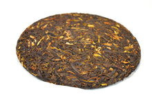 Load image into Gallery viewer, Da Xue Shan Wild Raw Pu-erh 2023 / 大雪山野生茶
