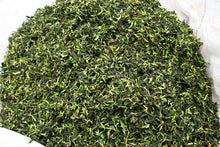 Load image into Gallery viewer, Da Xue Shan Wild White Tea 2024 Loose Tea / 大雪山野生白茶 散茶
