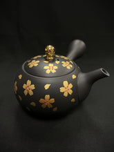 Load image into Gallery viewer, Tokoname Clay Tea Pot Y83