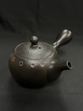 Load image into Gallery viewer, Tokoname Teapot Y872