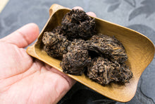 Load image into Gallery viewer, Da Cha Tou (Wu Liang Shan) Ripe Pu-erh 2020 / 无量山大茶头 熟茶