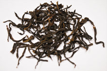 Load image into Gallery viewer, Phoenix Lao Cong Shui Xian 2011 / 鳳凰単叢老欉 水仙 2011