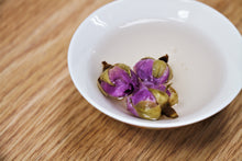 Load image into Gallery viewer, Rose Damascena