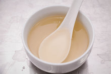 Load image into Gallery viewer, Vintage 2013 Myanmar White Tea Bud / 陈年缅甸白芽茶 2013