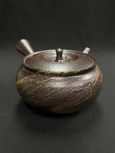 Load image into Gallery viewer, Tokoname Clay Tea Pot L57