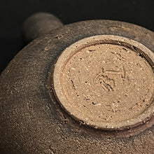 Load image into Gallery viewer, Tokoname Clay Tea Pot L68