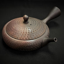 Load image into Gallery viewer, Tokoname Clay Tea Pot M302
