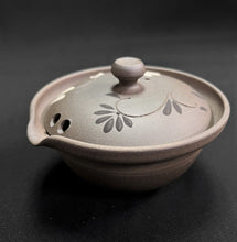 Load image into Gallery viewer, Tokoname Clay Tall Houhin M364