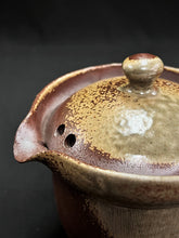 Load image into Gallery viewer, Tokoname Clay Tall Houhin M373