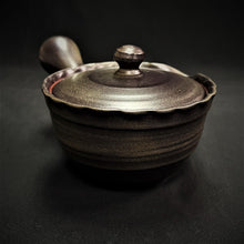 Load image into Gallery viewer, Tokoname Clay Tea Pot M429