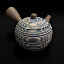 Load image into Gallery viewer, Tokoname Clay Tea Pot M650