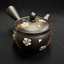 Load image into Gallery viewer, Tokoname Clay Tea Pot M814