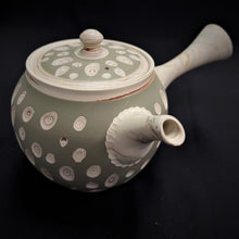 Load image into Gallery viewer, Tokoname Clay Tea Pot M95