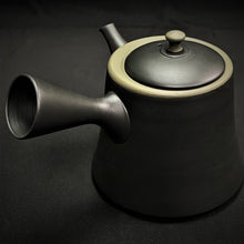 Load image into Gallery viewer, Tokoname Clay Tea Pot W172