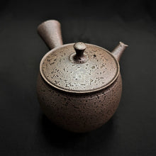 Load image into Gallery viewer, Tokoname Clay Tea Pot W258