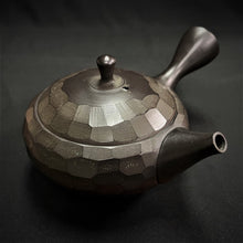 Load image into Gallery viewer, Tokoname Clay Tea Pot W377