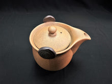 Load image into Gallery viewer, Tokoname Clay Tall Houhin WM31