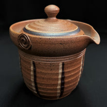 Load image into Gallery viewer, Tokoname Clay Tall Houhin WM46-1