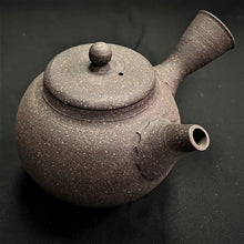 Load image into Gallery viewer, Tokoname Clay Tea Pot WM5