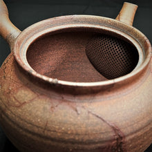 Load image into Gallery viewer, Tokoname Clay Teapot WM54