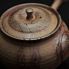 Load image into Gallery viewer, Tokoname Clay Teapot WM54