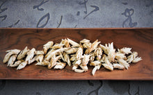 Load image into Gallery viewer, Wild White Tea Bud / 野生白芽苞