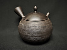 Load image into Gallery viewer, Tokoname Clay Tea Pot 2200-1
