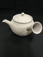 将图片加载到图库查看器，Tokoname Clay Tea Pot Y251
