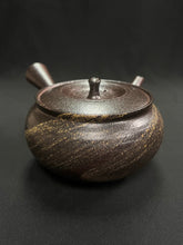 Load image into Gallery viewer, Tokoname Clay Tea Pot L57
