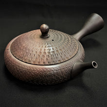 Load image into Gallery viewer, Tokoname Clay Tea Pot M302
