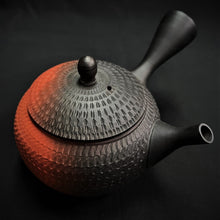 Load image into Gallery viewer, Tokoname Clay Tea Pot M304
