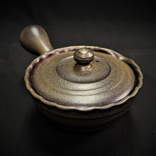 Load image into Gallery viewer, Tokoname Clay Tea Pot M428
