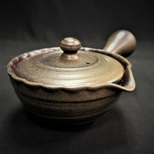 Load image into Gallery viewer, Tokoname Clay Tea Pot M428

