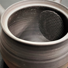 Load image into Gallery viewer, Tokoname Clay Tea Pot N1N

