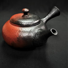 将图片加载到图库查看器，Tokoname 粘土茶壶 WM17
