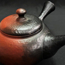 将图片加载到图库查看器，Tokoname 粘土茶壶 WM17
